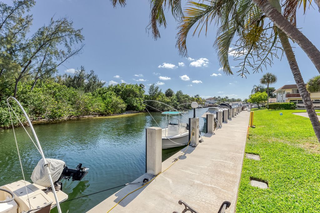 2850 NE 14th Street Cswy APT 308B, photo 9