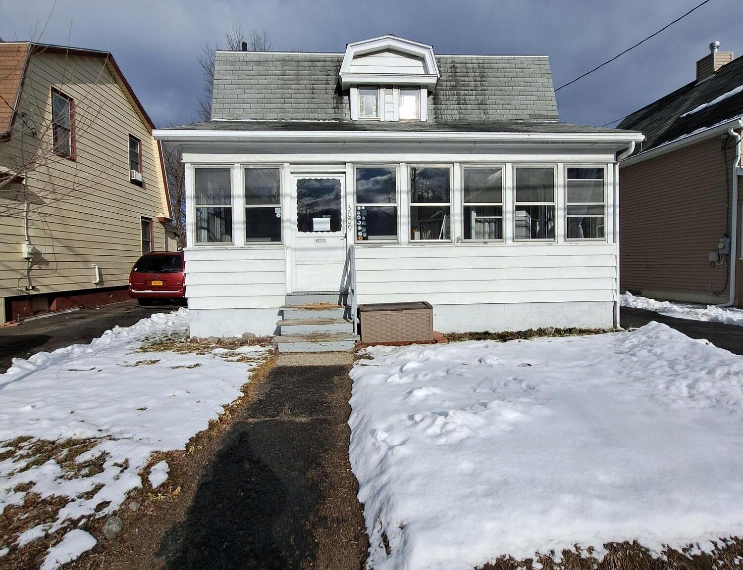 3009 Albany Street, Schenectady, NY 12304 Zillow