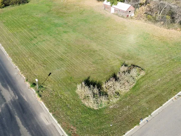 45th St W, Williston, ND 58801
