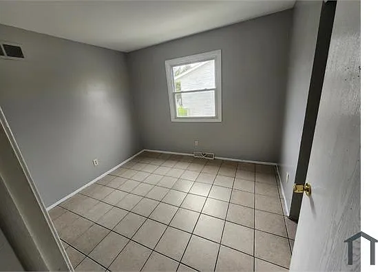 10430 W Jonen St — Photo 7