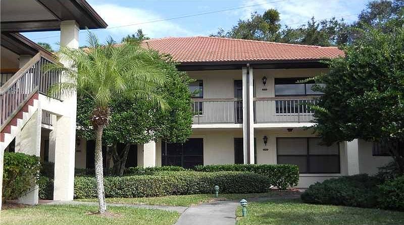 2nd image of 1708 Hammock Pine Blvd