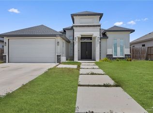 1300 S Jo Beth St, Mission, TX 78573