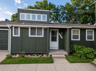 1106 NW 70th Ct, Kansas City, MO 64118