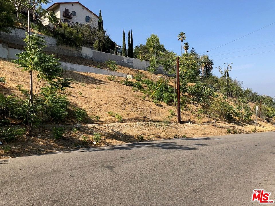 1st image of 4753 Cleland Ave