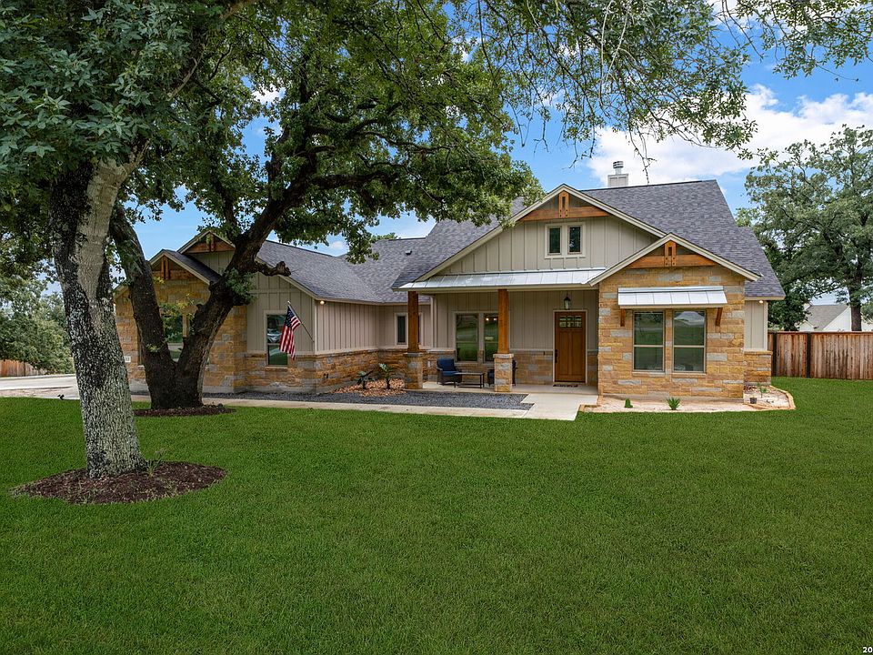 1st image of 113 Hondo Vista