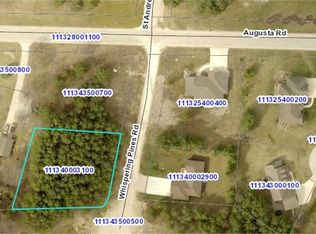 2539 Whispering Pines Rd, Decorah, IA 52101