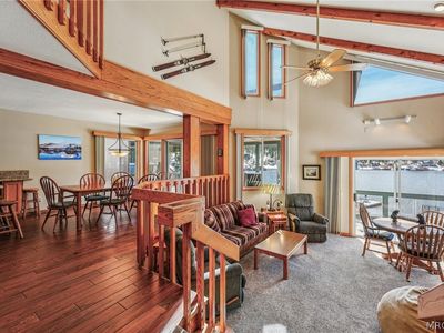 38916 Willow Landing Rd, Big Bear Lake, CA, 92315