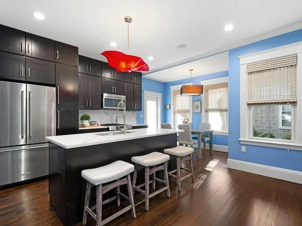 15 Oakview Ter #2, Jamaica Plain, MA 02130