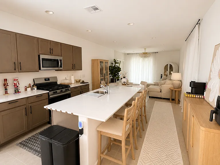 9536 W Verde Ln — Photo 14