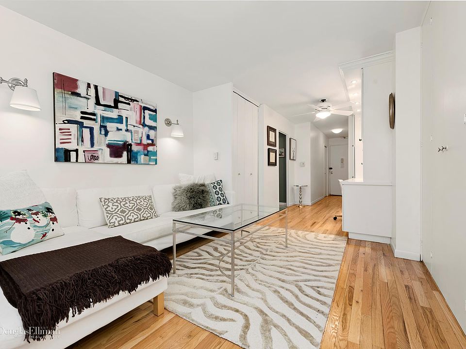 1st image of 130 E 18th St APT 8M