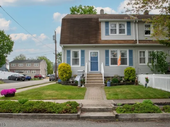 45 Howard St, Pompton Lakes Boro, NJ 07442