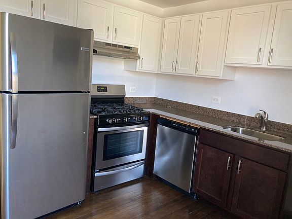 2nd image of 5337 N Damen Ave #1
