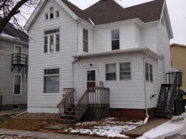 222 Fairchild St, Iowa City, IA 52245