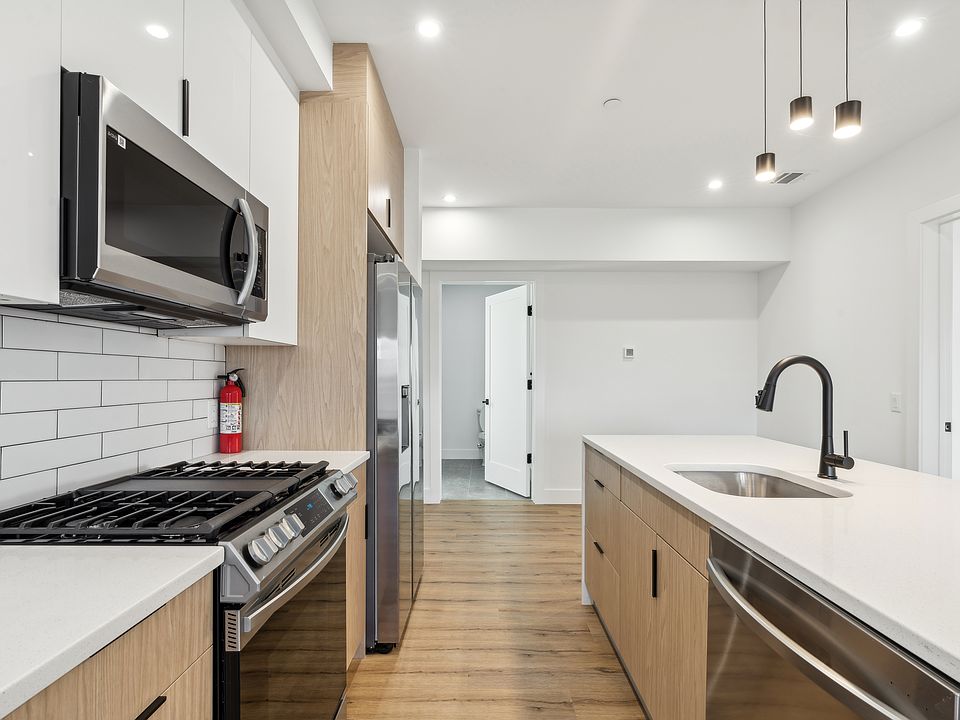 2 bedroom kitchen - 07