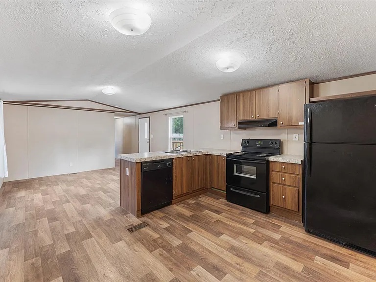 21504 Mexican John Rd #B — Photo 11