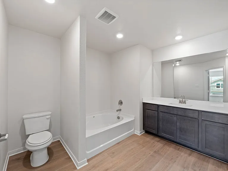 8413 Silverbow Dr — Photo 12