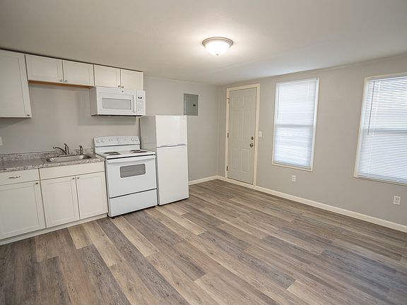 4th image of 1518 E McCarty St APT 16