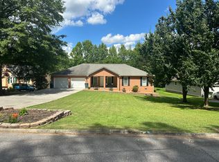 1320 Grantland Rd, Griffin, GA 30224