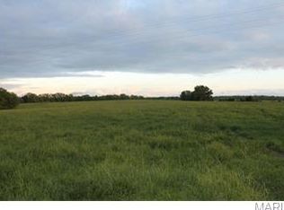 Hwy Y, Belle, MO 65014