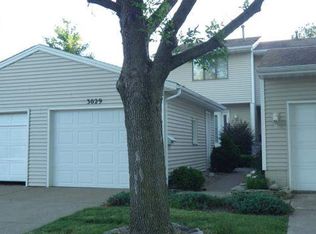 3029 Willowwood Dr, Bettendorf, IA