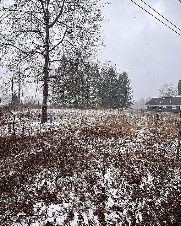 1st image of 21 Parkside Dr