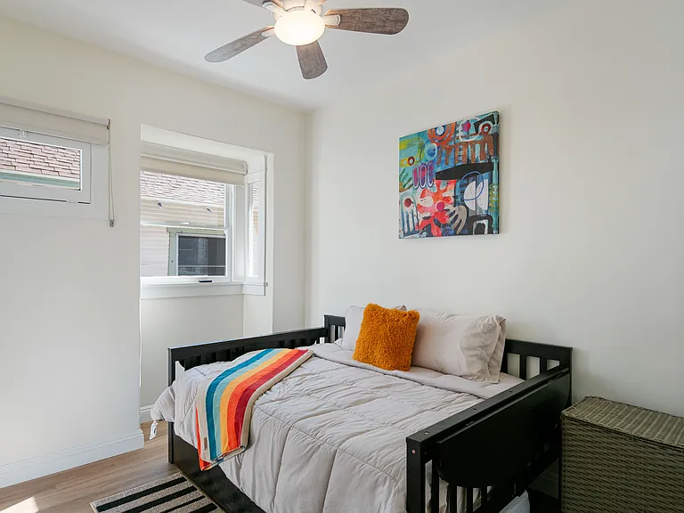 Bedroom 2 - bed includes a twin-sized trundle that pulls out