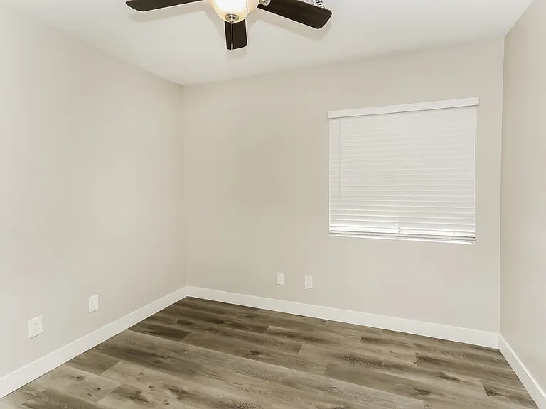 5429 Cliff Dancer St — Photo 11