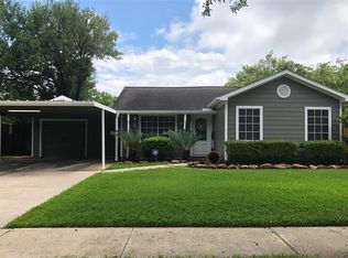 2007 Buchanan St, Pasadena, TX 77502