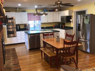 411 Redbud Dr, Kuttawa, KY 42055