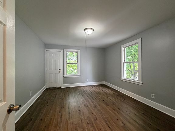 5th image of 291 E Main St #2D