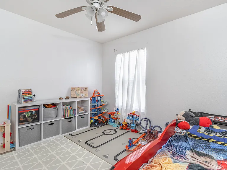 3301 Enclave Blvd — Photo 27