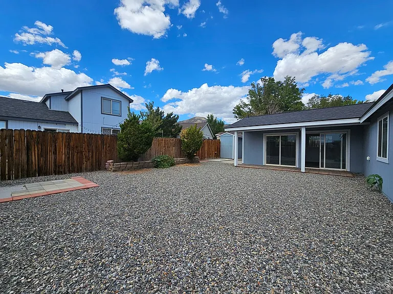 519 Rawe Peak Dr — Photo 16