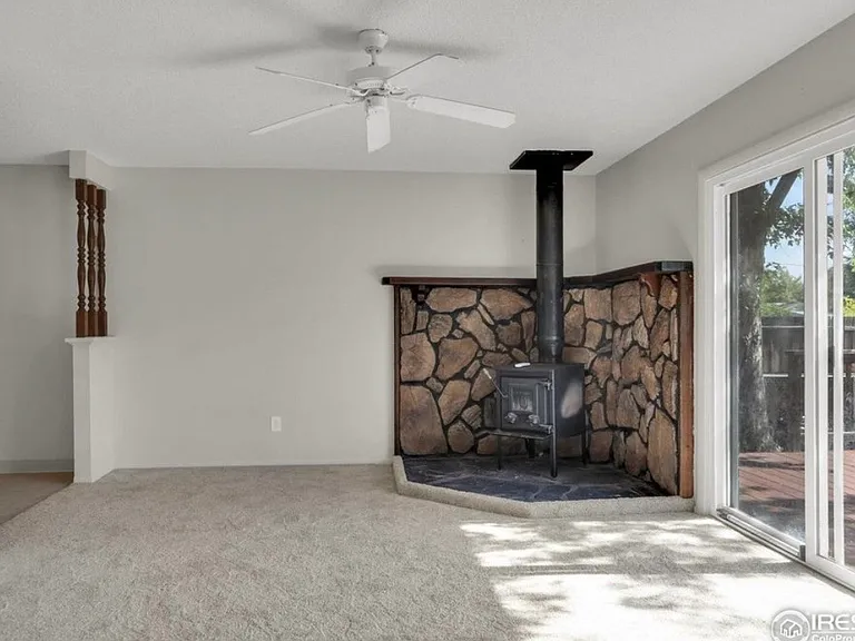 4630 Macky Way — Photo 39