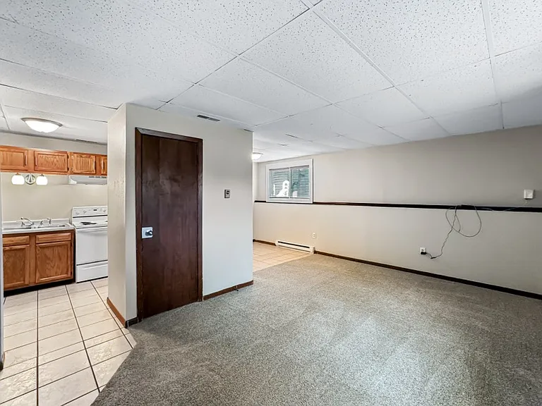 111 Cottonwood St #12 — Photo 2