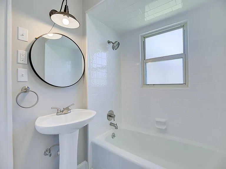 1618 S Indianapolis Ave — Photo 18