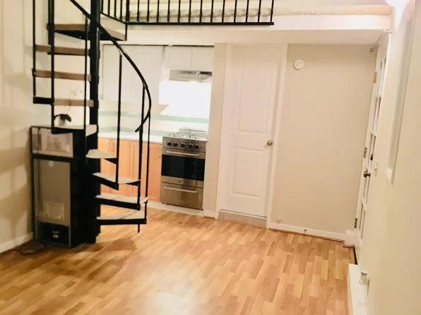5448 Ruthwood Dr, Calabasas, CA 91302
