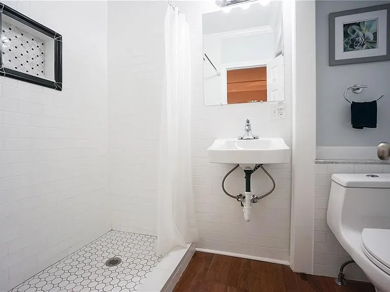 603 Thames St #1 — Photo 34