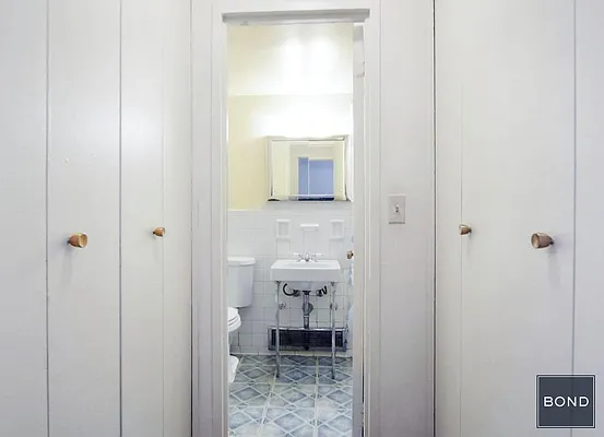 Rented by Bond New York | media 16