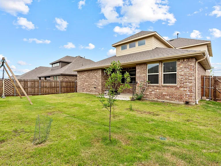 606 Rawhide Way — Photo 22