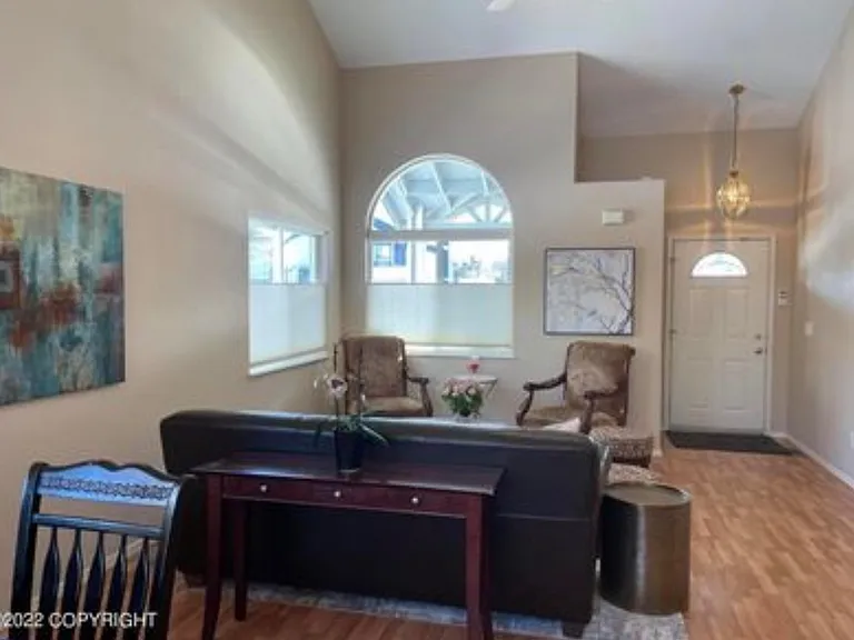 2431 Trisha Ave — Photo 7