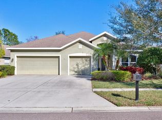 18713 Chaville Rd, Lutz, FL 33558