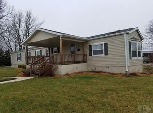 15867 Two Point Ln, Moravia, IA 52571