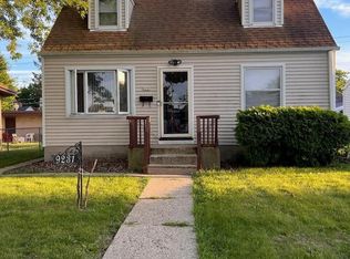9231 W Lisbon Ave, Milwaukee, WI 53222
