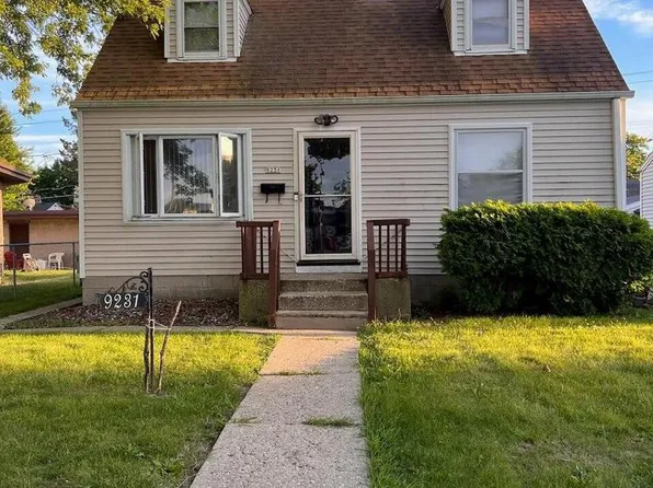 9231 West Lisbon AVENUE, Milwaukee, WI 53222