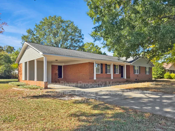 6400 Morehead Rd, Harrisburg, NC 28075