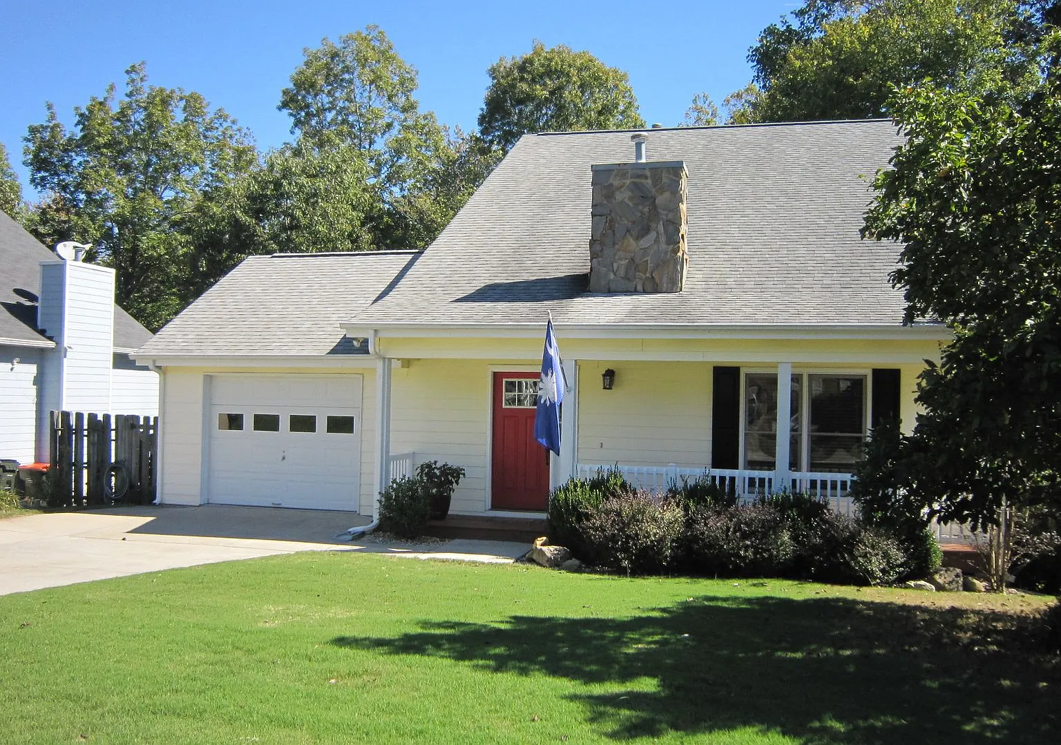 Exclusively Offered by Muse Realty Rentals — Photo 2