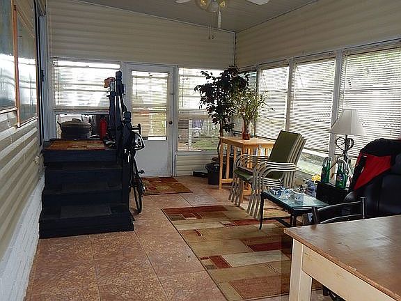 5th image of 2621 Teakwood Dr