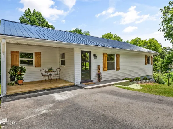 1102 Brookside Ave, Maryville, TN 37804