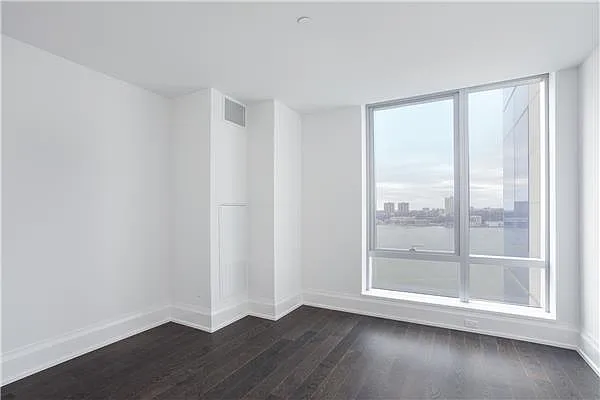 Rented by Weichert Manhattan Midtown | media 39