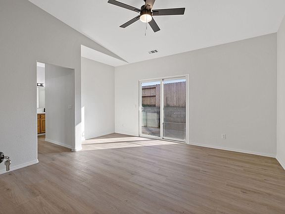 5th image of 135 Headwaters Road